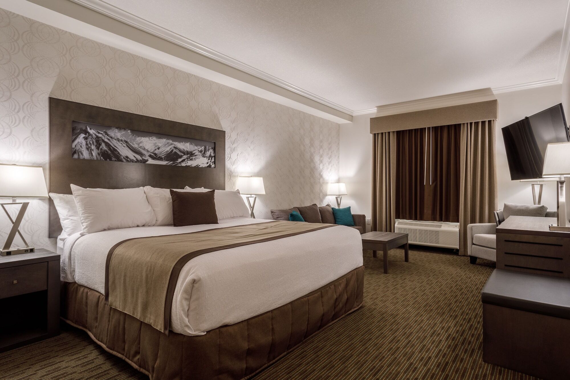 Ramada by Wyndham Revelstoke Hotel Eksteriør billede