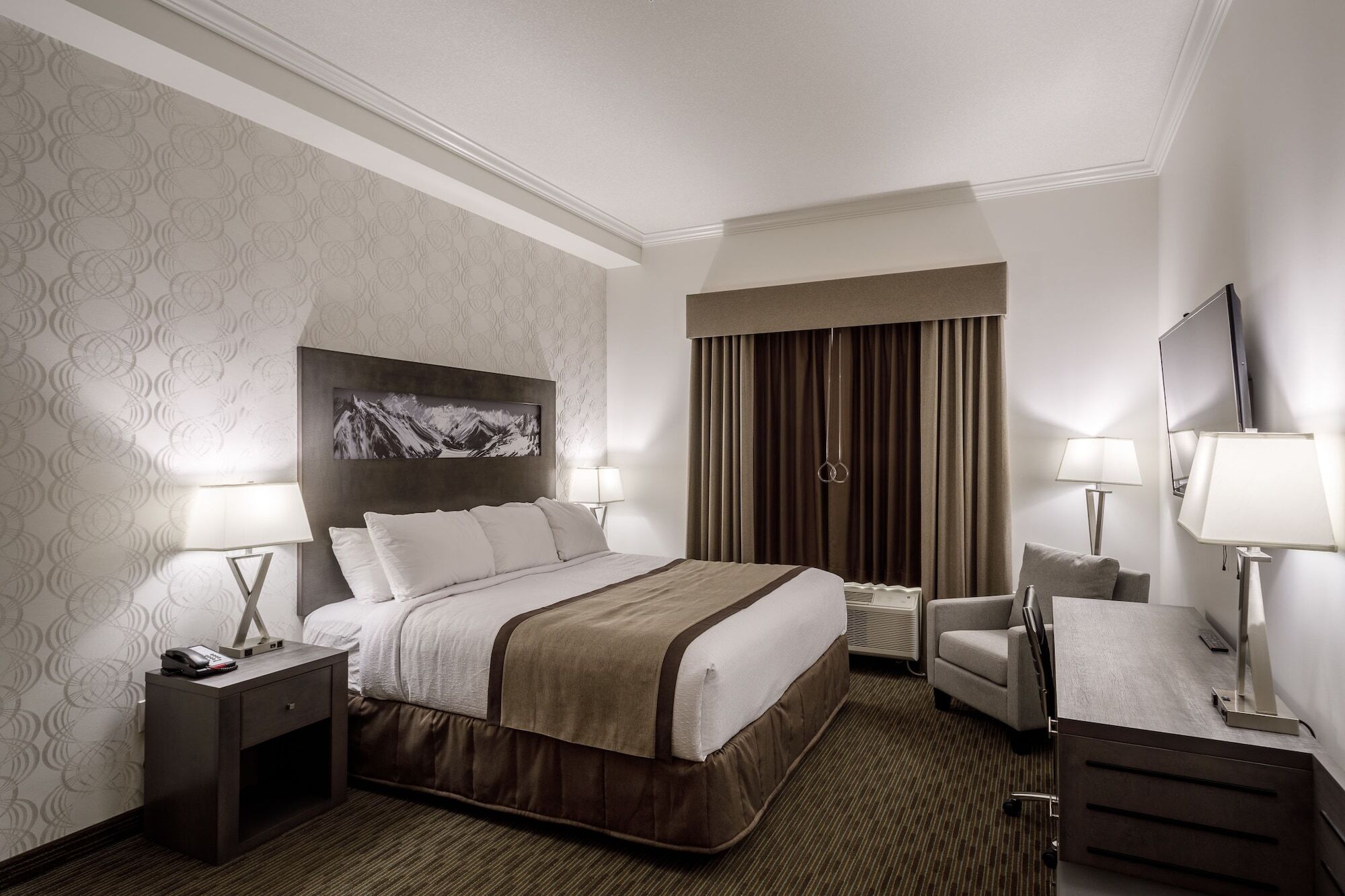 Ramada by Wyndham Revelstoke Hotel Eksteriør billede